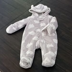 3 months onesie with mittens